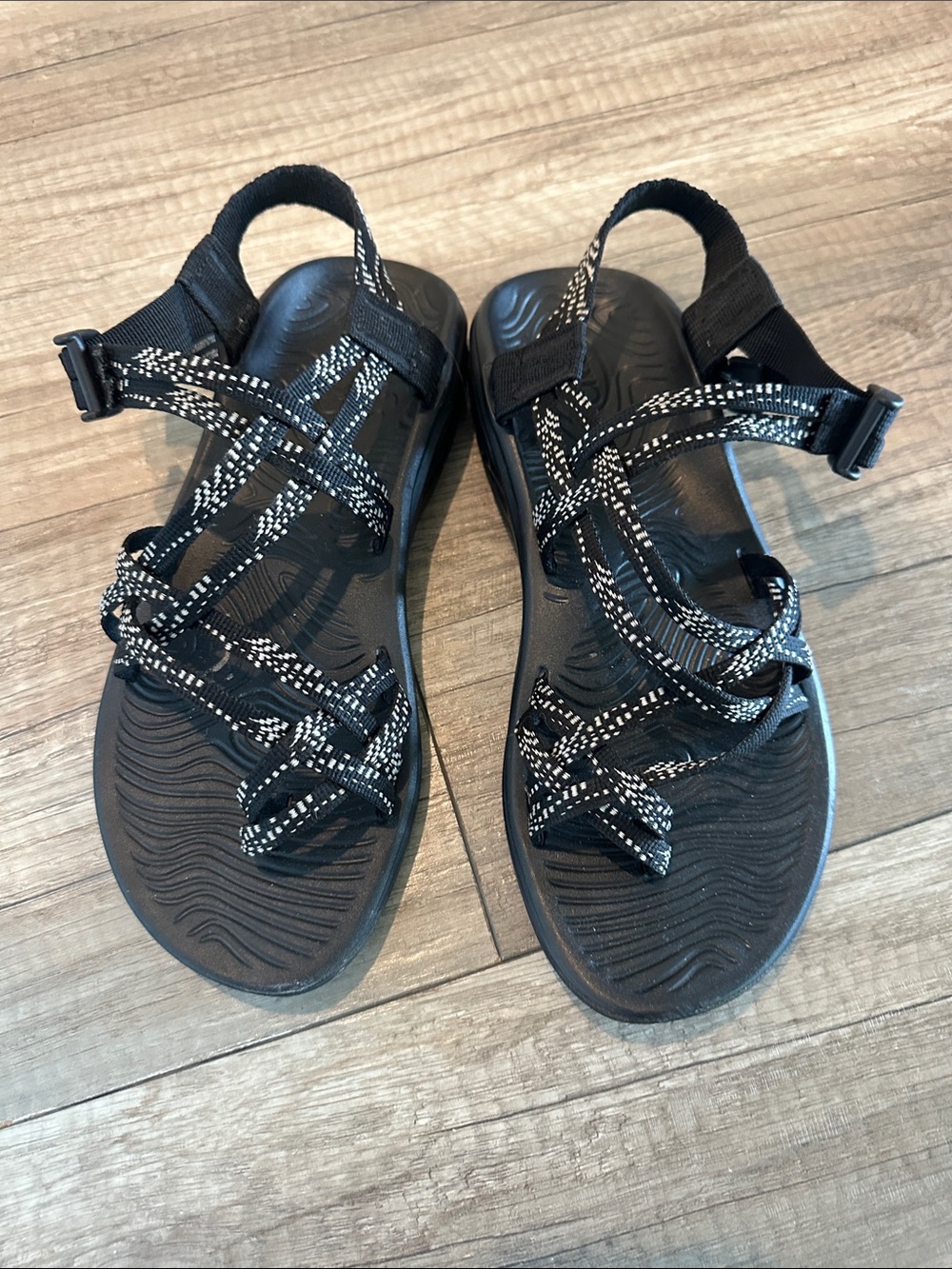 Chaco Black Strappy Sandals with White Accent Pattern